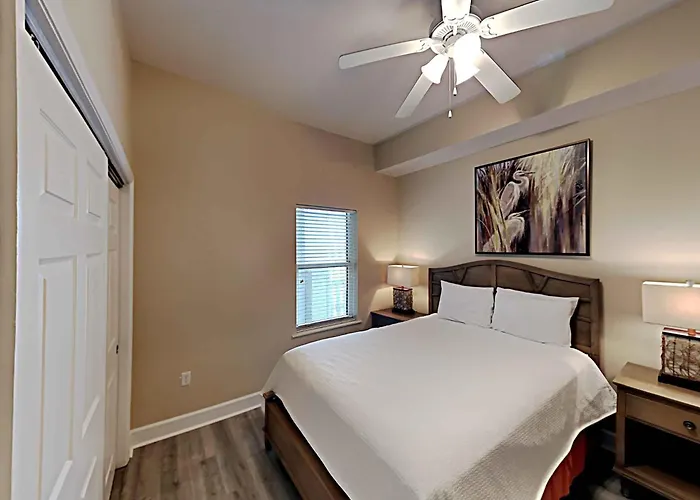 Seawind #2005 Apartment